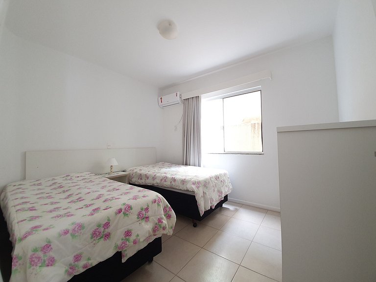 Apartamento no centro de Bombinhas - APTO101