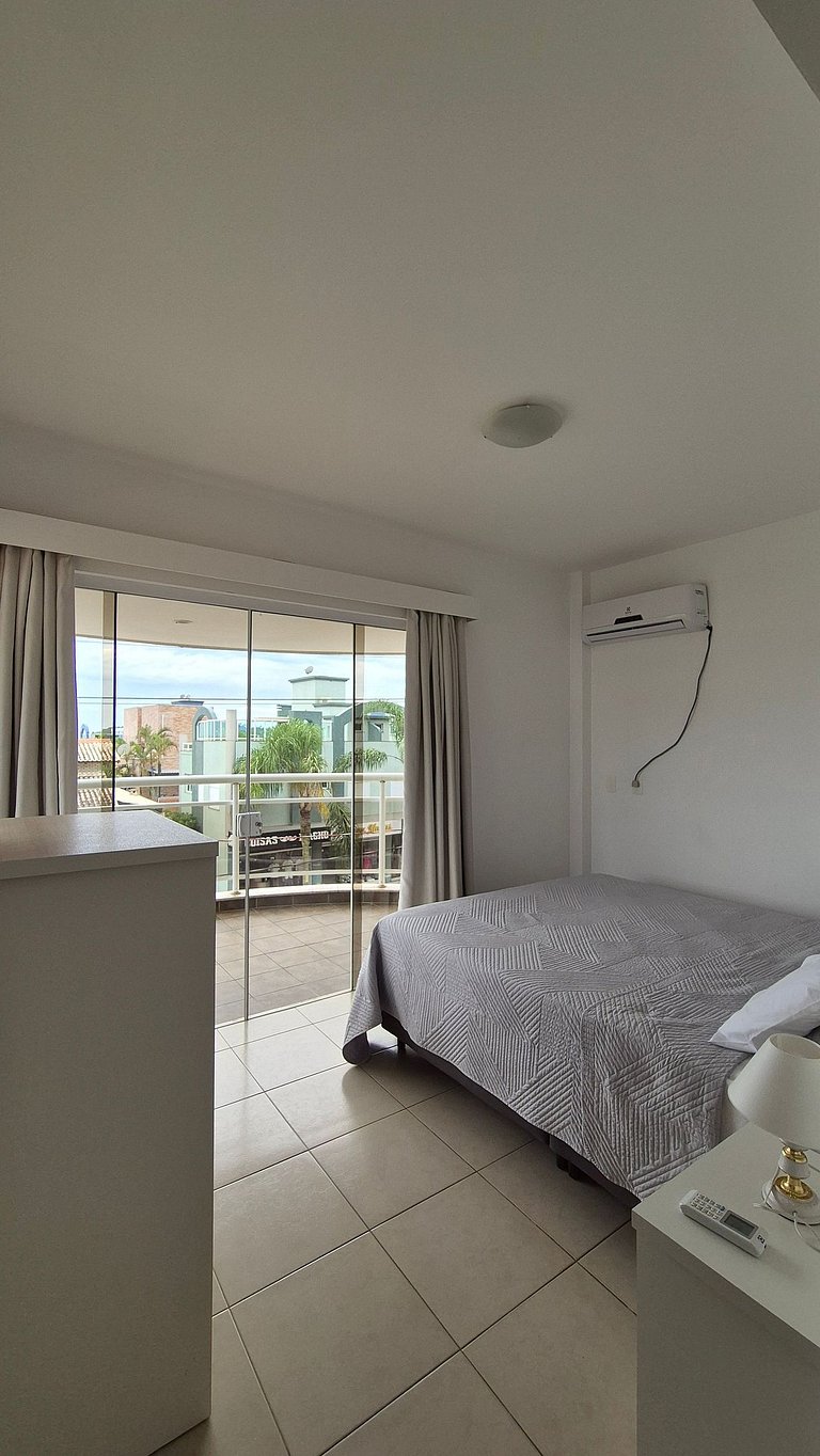 Apartamento no centro de Bombinhas - APTO201