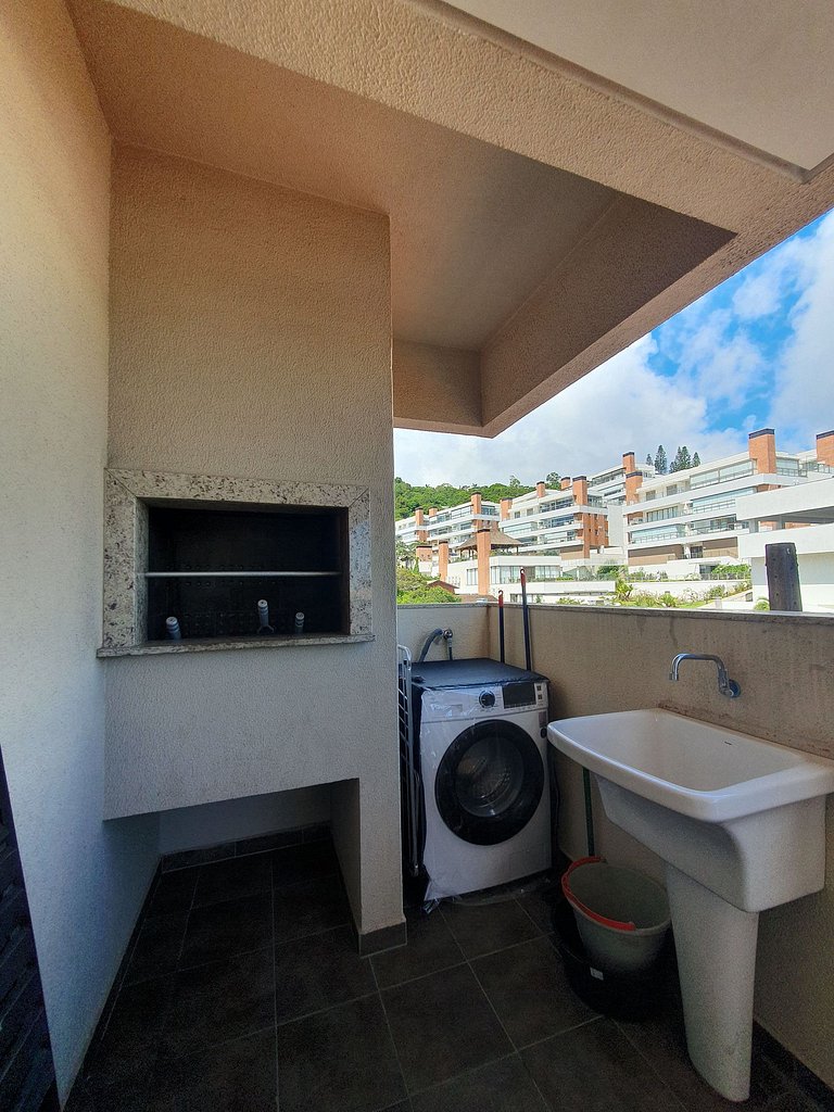 Apartamento no centro de Bombinhas - APTO201