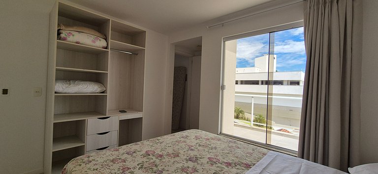 Apartamento no centro de Bombinhas - APTO301