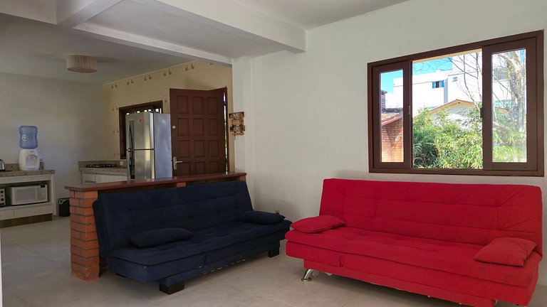 Casa em quatro ilhas - 50mts da praia