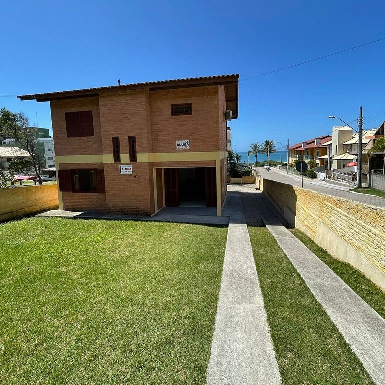 Casa em quatro ilhas - 50mts da praia
