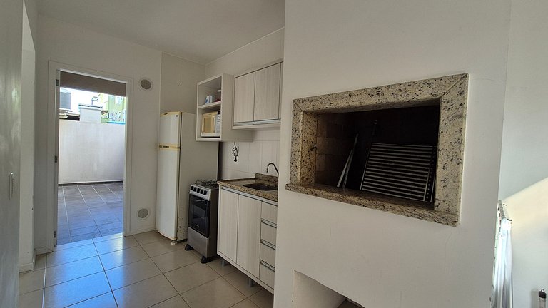 Apartamento no centro de Bombinhas - APTO103
