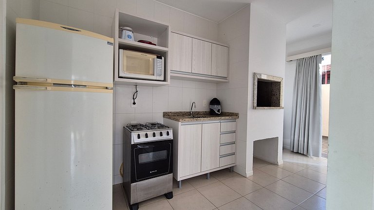Apartamento no centro de Bombinhas - APTO103