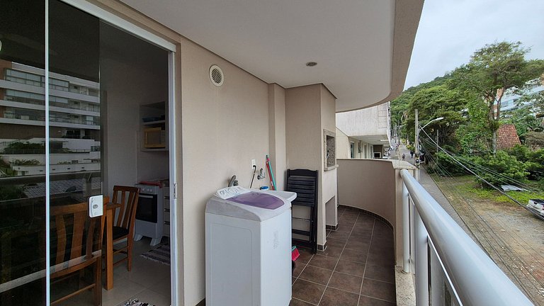 Apartamento no centro de Bombinhas - APTO203